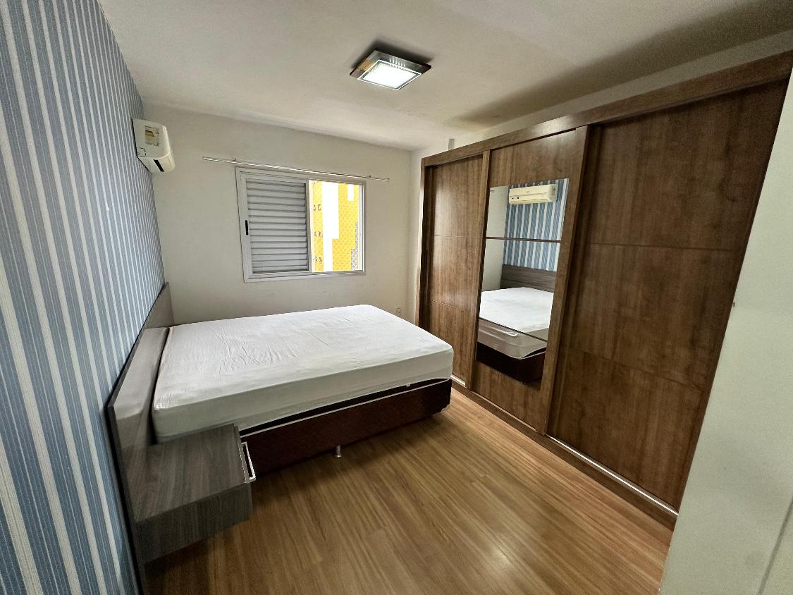 Apartamento à venda com 2 quartos, 70m² - Foto 19