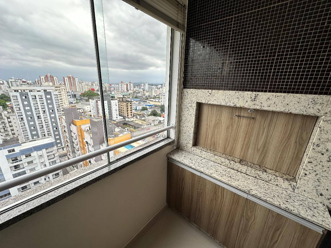 Apartamento à venda com 2 quartos, 70m² - Foto 12