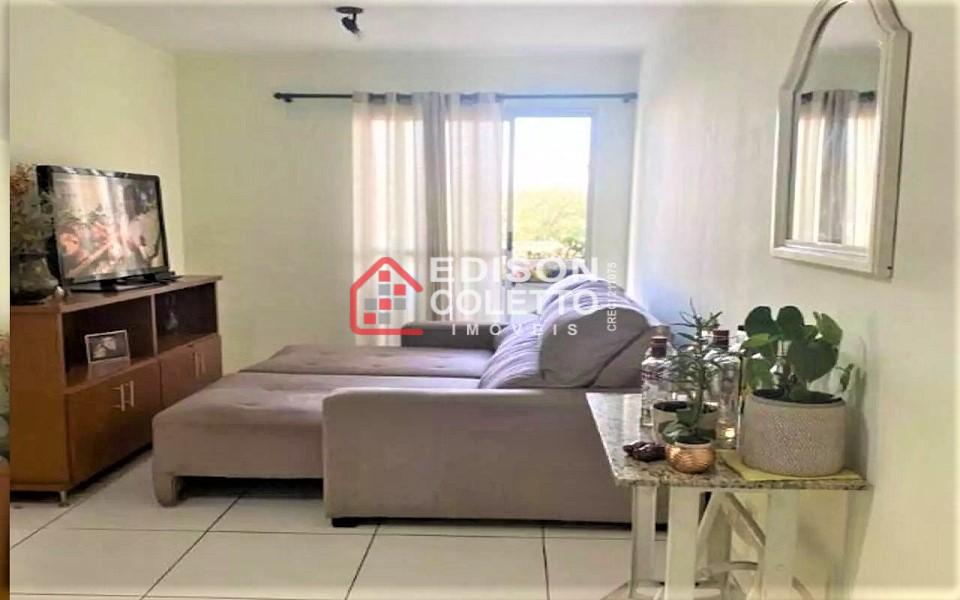 Apartamento à venda com 3 quartos, 75m² - Foto 1