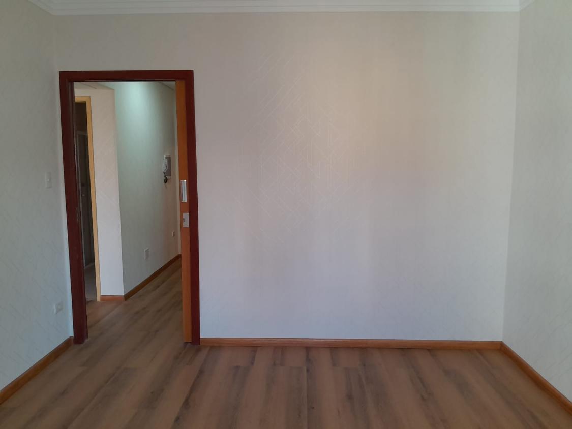 Apartamento à venda com 1 quarto, 60m² - Foto 3