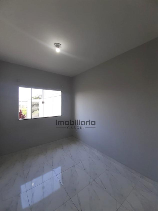 Casa à venda com 2 quartos, 125m² - Foto 4