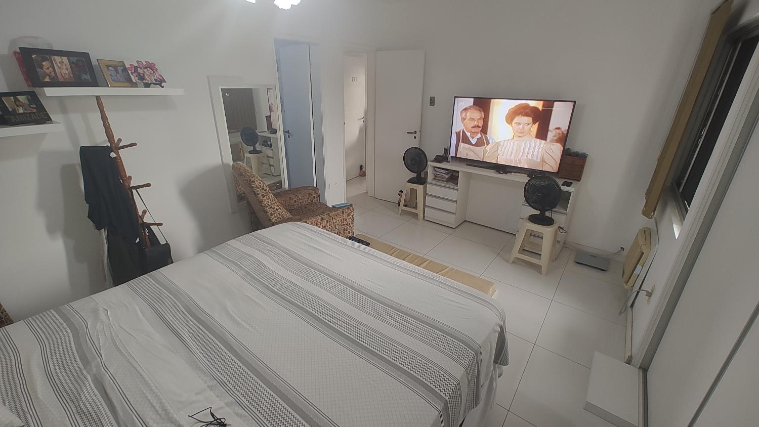 Apartamento à venda com 3 quartos, 135m² - Foto 13