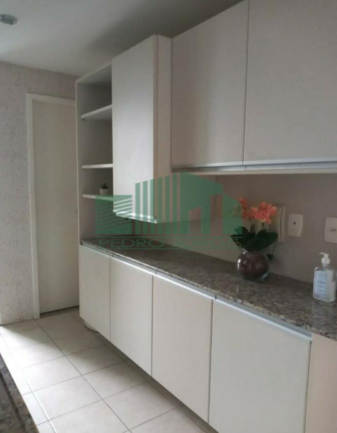 Apartamento à venda com 3 quartos, 83m² - Foto 4