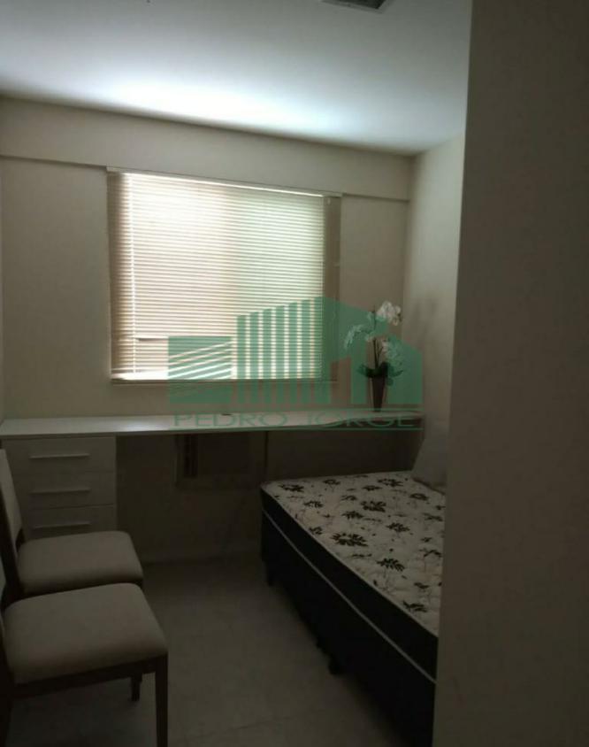 Apartamento à venda com 3 quartos, 83m² - Foto 2