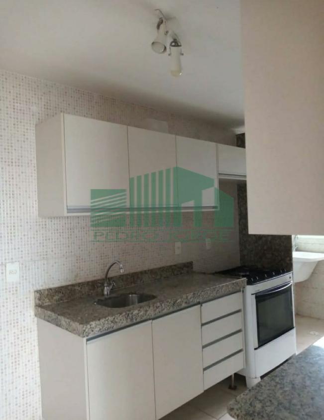 Apartamento à venda com 3 quartos, 83m² - Foto 18