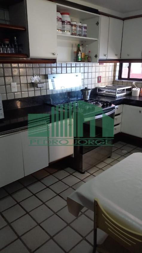 Apartamento à venda com 4 quartos, 220m² - Foto 6