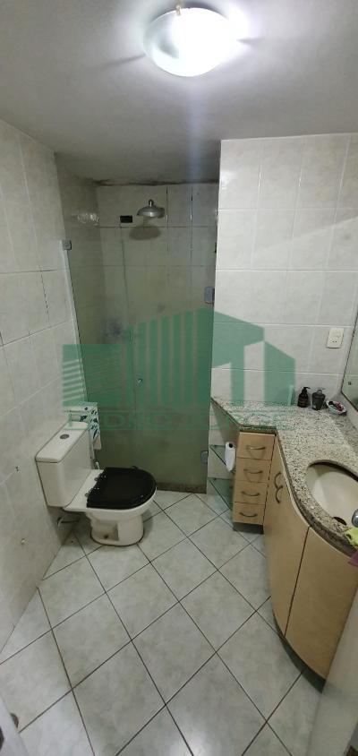 Apartamento à venda com 3 quartos, 168m² - Foto 10