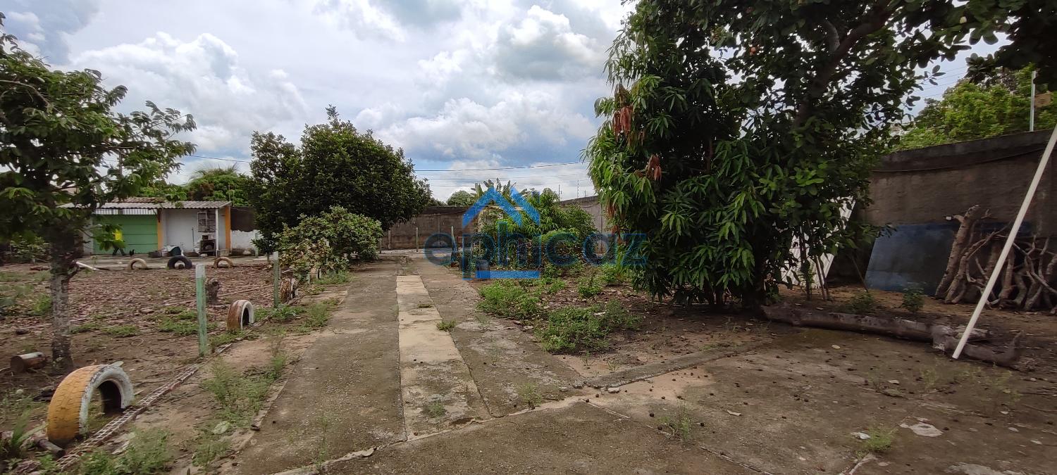 Fazenda à venda com 2 quartos, 2160m² - Foto 10