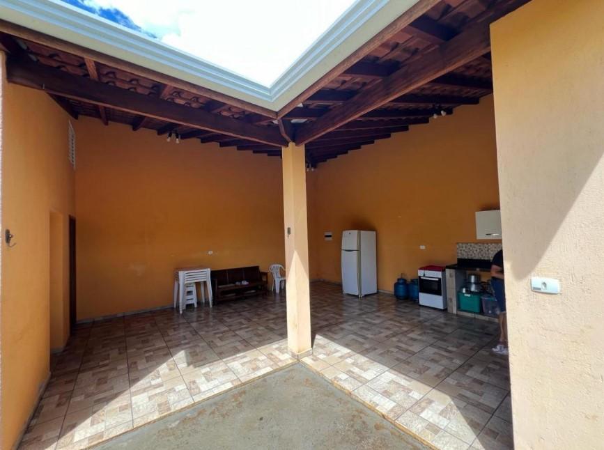 Fazenda à venda com 2 quartos, 500m² - Foto 3