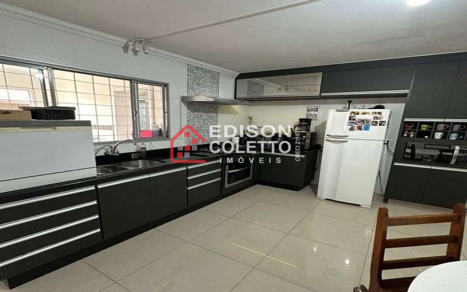 Casa à venda com 3 quartos, 167m² - Foto 24