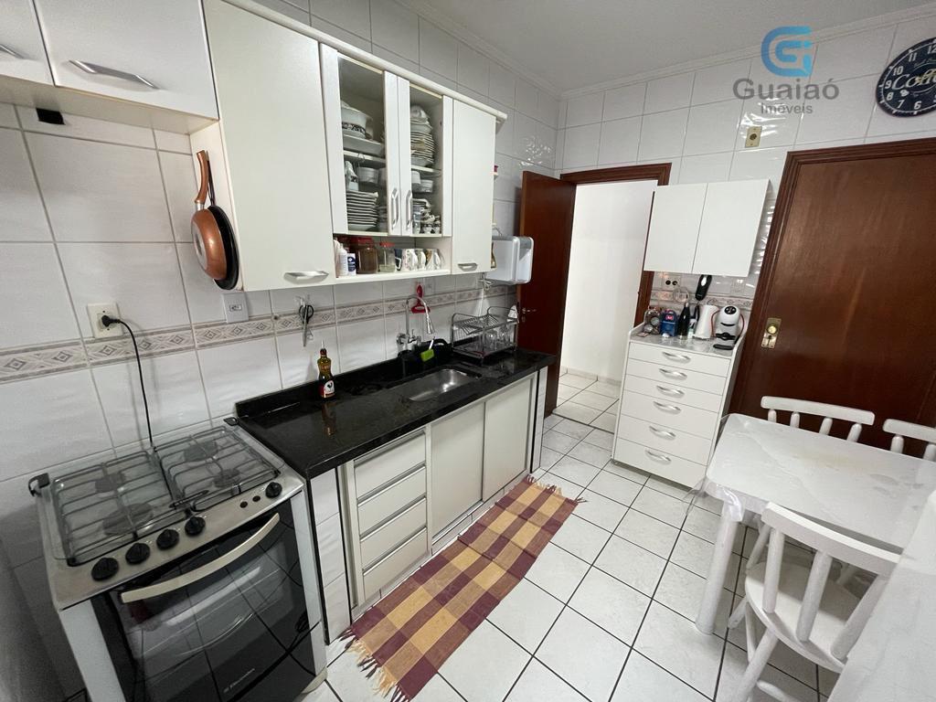 Apartamento à venda com 3 quartos, 120m² - Foto 19