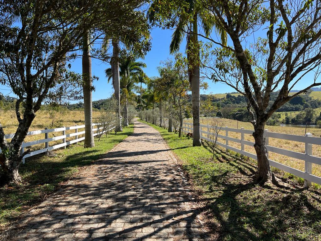 Fazenda à venda com 16 quartos, 300000m² - Foto 10