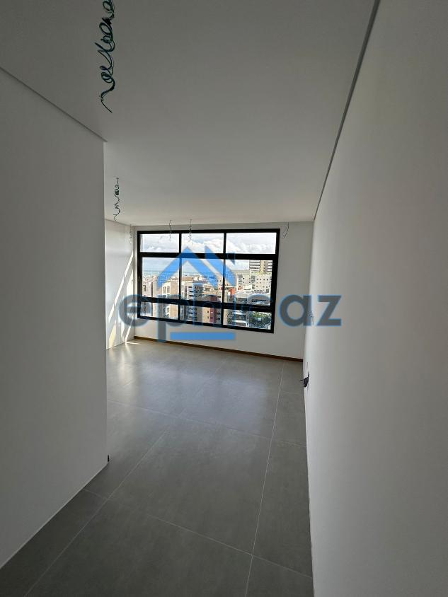 Apartamento à venda com 4 quartos, 207m² - Foto 11