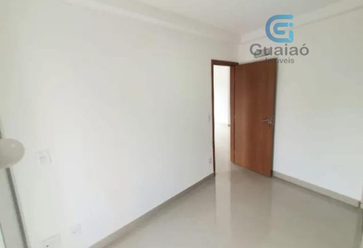 Apartamento à venda com 2 quartos, 94m² - Foto 2