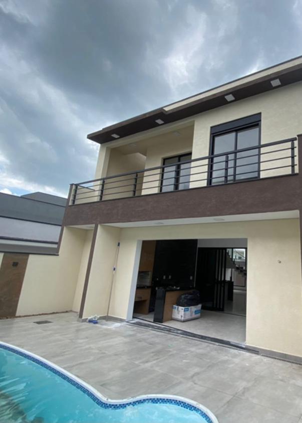 Casa de Condomínio à venda com 4 quartos, 191m² - Foto 1