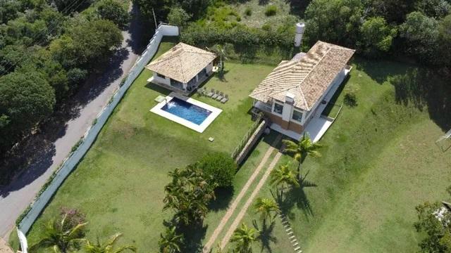 Fazenda à venda com 3 quartos, 21000m² - Foto 1