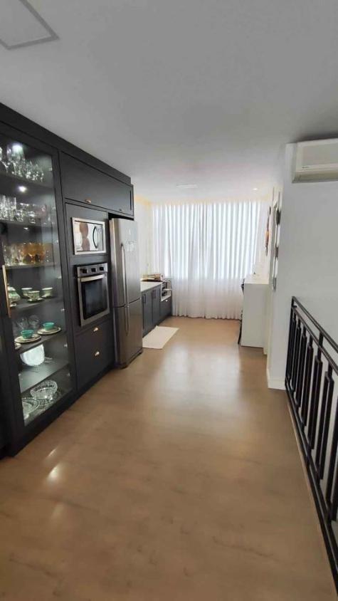 Casa à venda com 3 quartos, 290m² - Foto 18