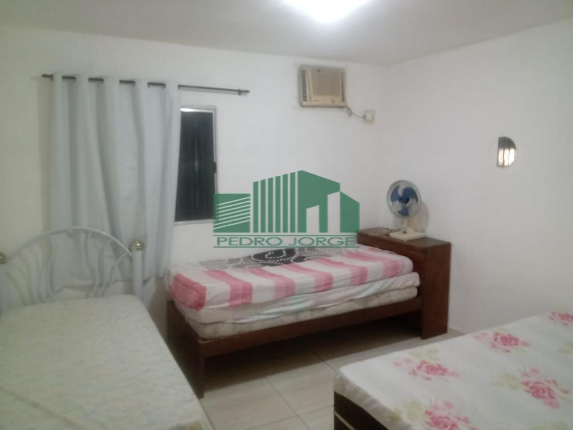 Casa à venda com 5 quartos, 200m² - Foto 8