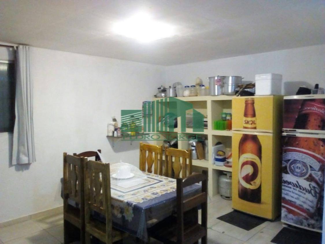 Casa à venda com 5 quartos, 200m² - Foto 18