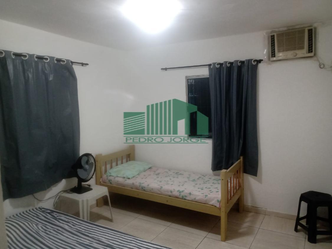 Casa à venda com 5 quartos, 200m² - Foto 17