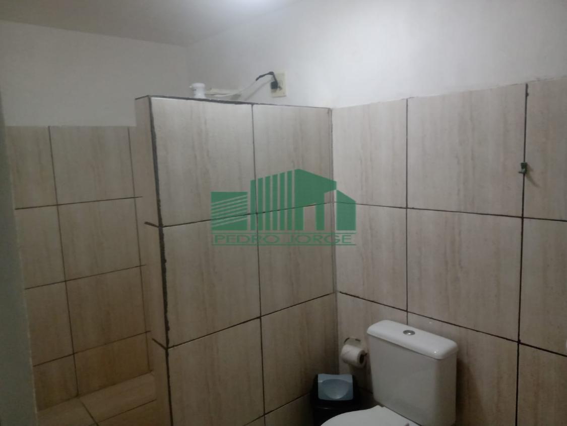 Casa à venda com 5 quartos, 200m² - Foto 12