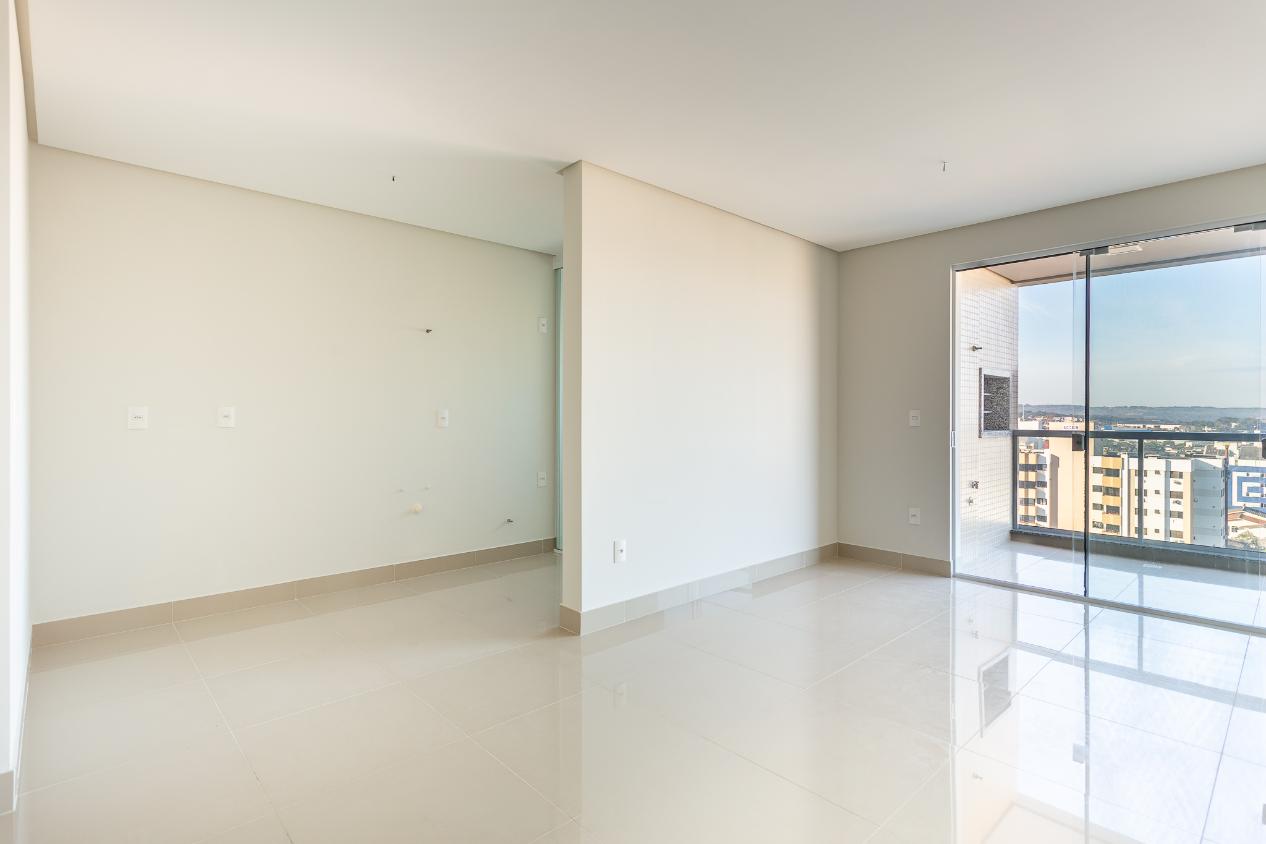 Apartamento à venda com 2 quartos, 70m² - Foto 31