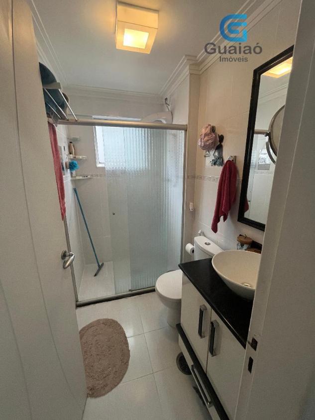 Apartamento à venda com 2 quartos, 70m² - Foto 7