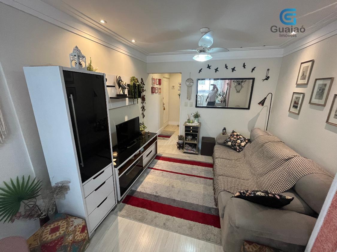 Apartamento à venda com 2 quartos, 70m² - Foto 9