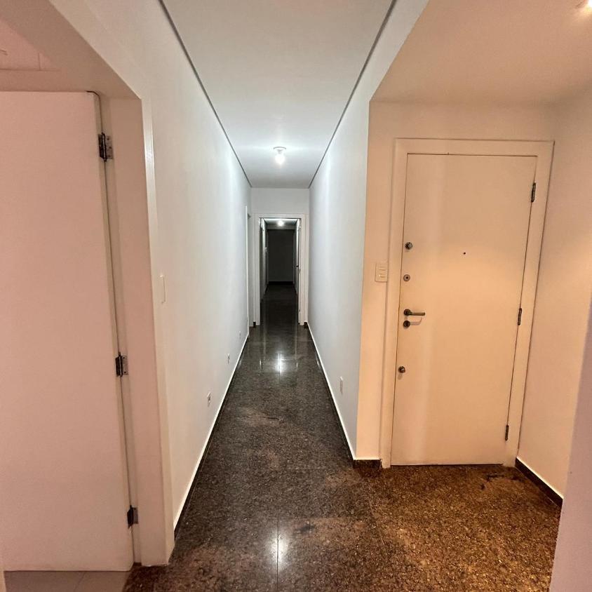 Apartamento à venda com 5 quartos, 250m² - Foto 14