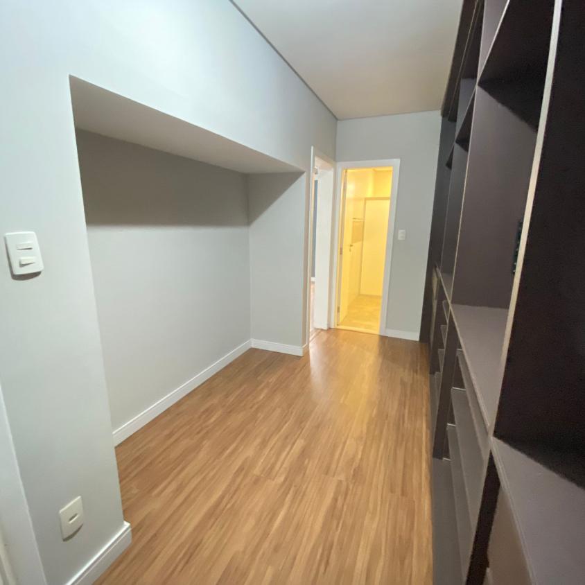 Apartamento à venda com 5 quartos, 250m² - Foto 24