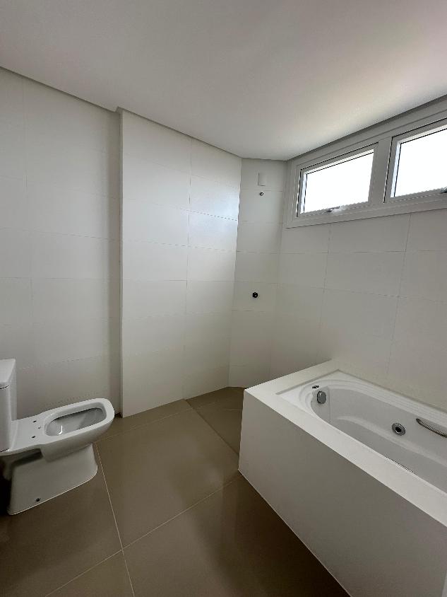 Apartamento à venda com 3 quartos, 167m² - Foto 11