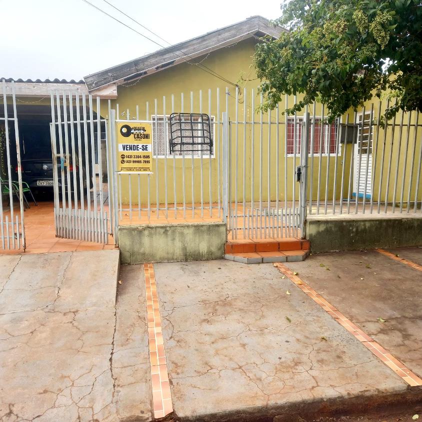 Casa à venda com 2 quartos, 300m² - Foto 1