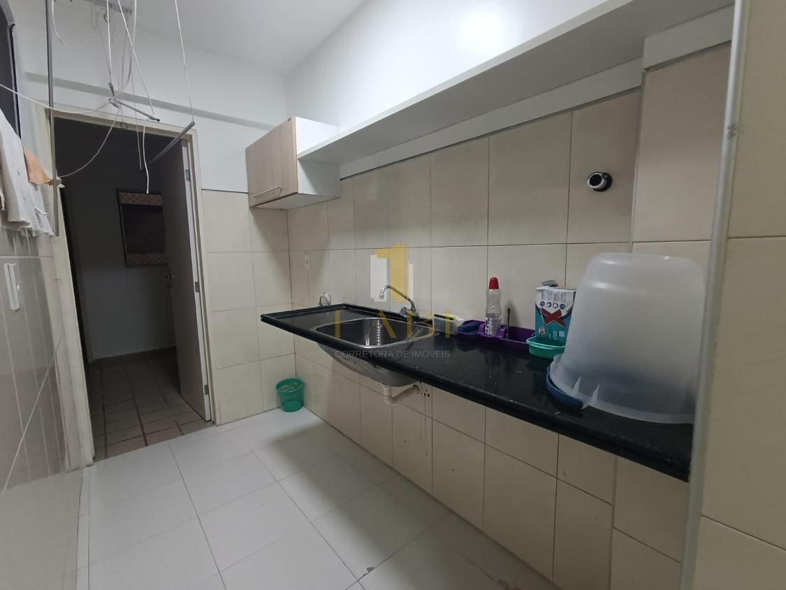 Apartamento à venda com 3 quartos, 95m² - Foto 13