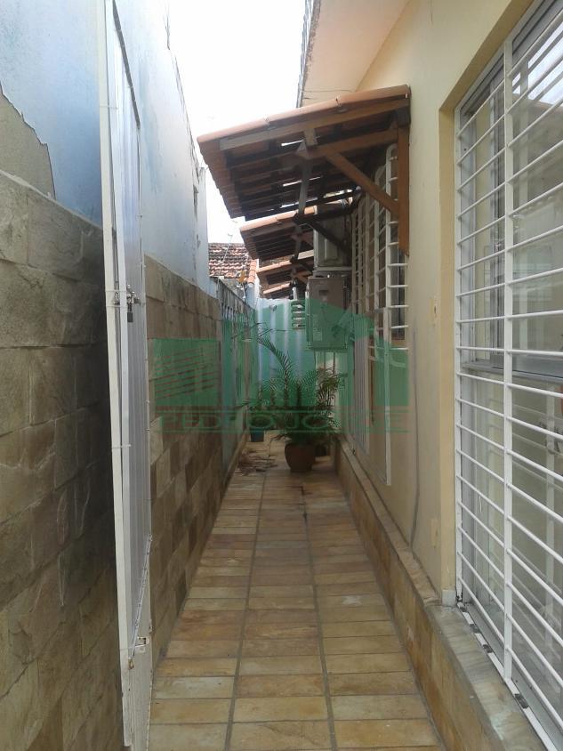 Casa à venda com 4 quartos, 230m² - Foto 6