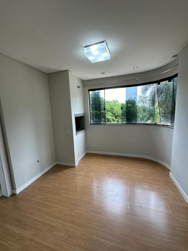 Apartamento à venda com 3 quartos, 162m² - Foto 13