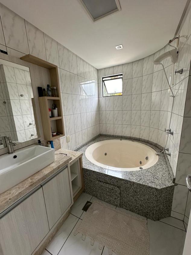 Apartamento à venda com 3 quartos, 162m² - Foto 20