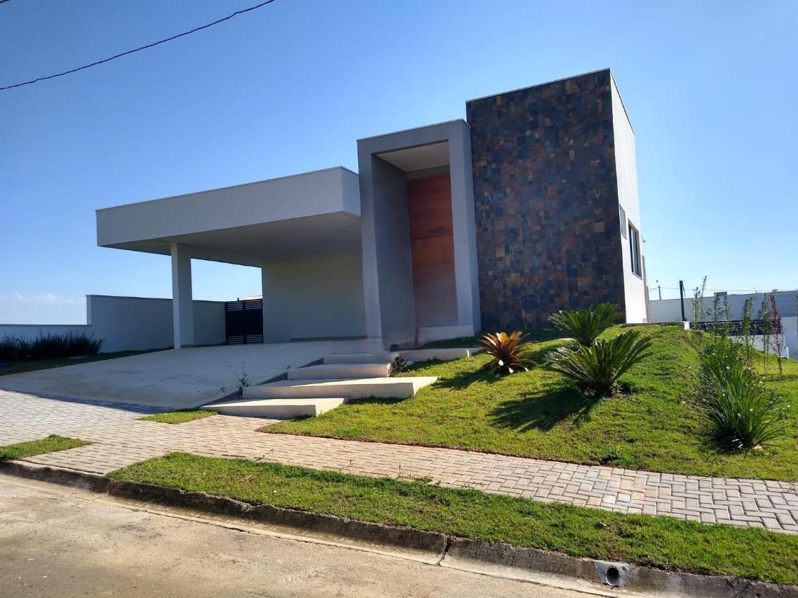 Casa de Condomínio à venda com 3 quartos, 400m² - Foto 1