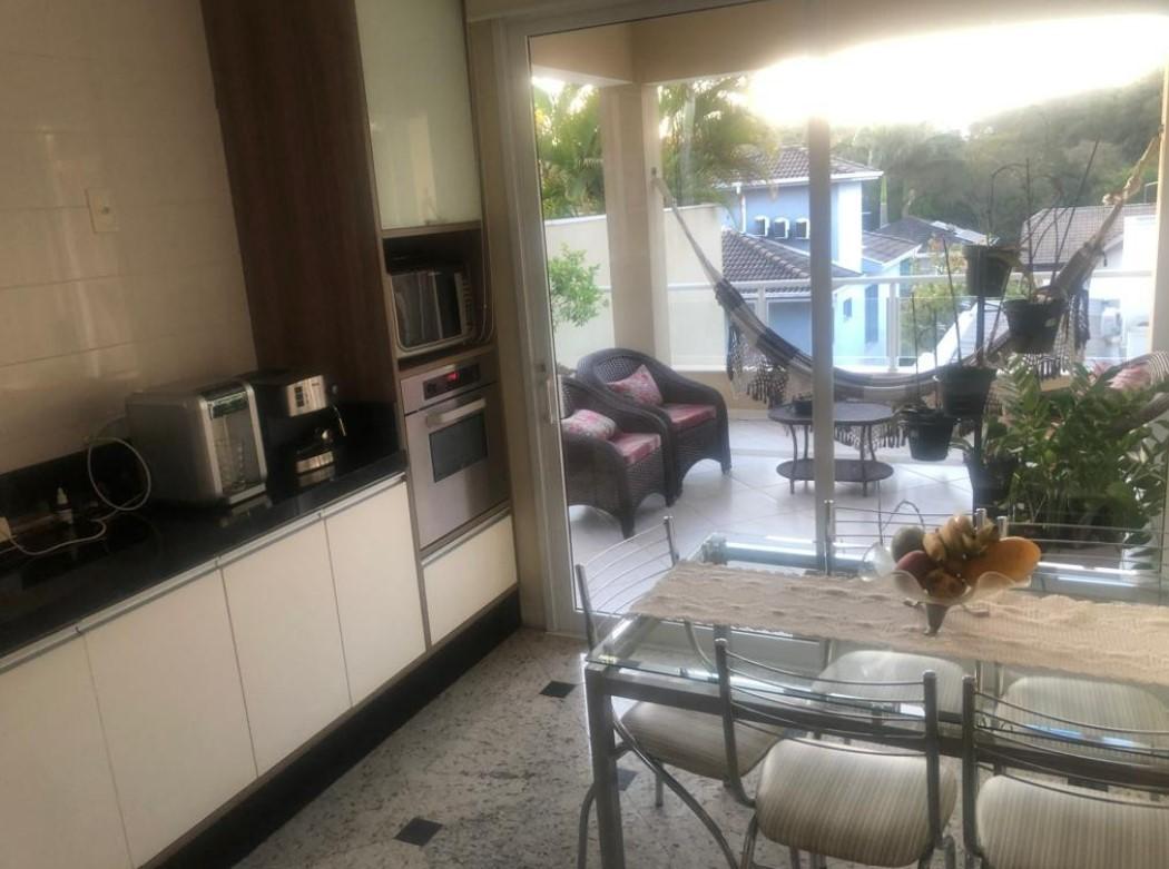 Casa de Condomínio à venda com 3 quartos, 360m² - Foto 6