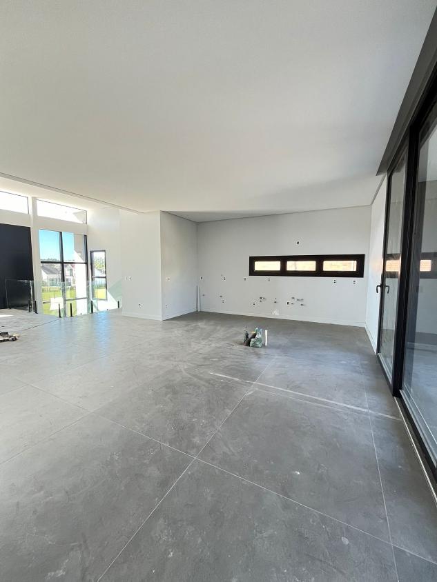 Casa à venda com 4 quartos, 370m² - Foto 9