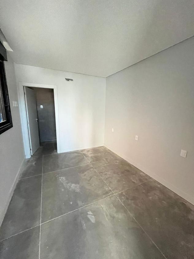 Casa à venda com 4 quartos, 370m² - Foto 20