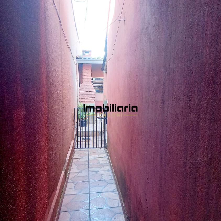 Casa à venda com 3 quartos, 300m² - Foto 12