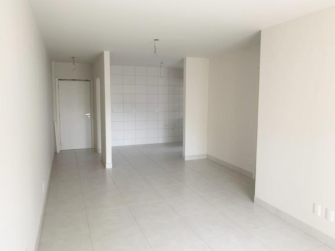 Apartamento à venda com 3 quartos, 135m² - Foto 10