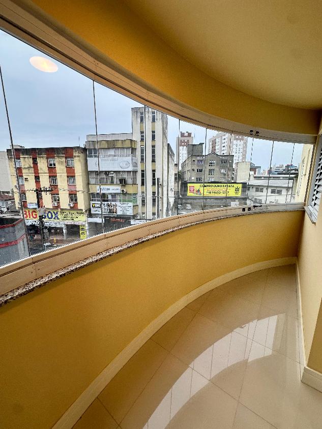 Apartamento à venda com 3 quartos, 97m² - Foto 6