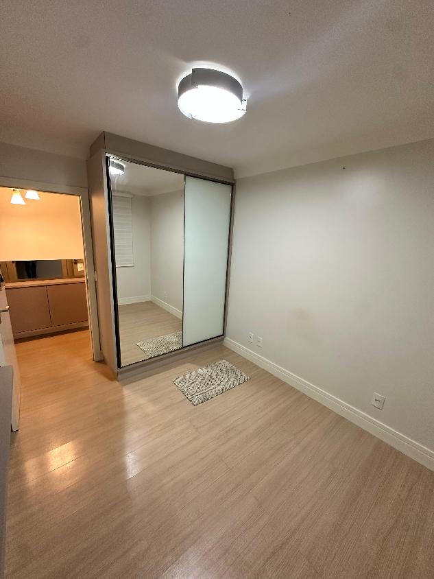 Apartamento à venda com 3 quartos, 97m² - Foto 10