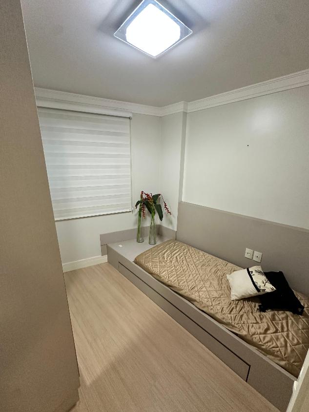 Apartamento à venda com 3 quartos, 97m² - Foto 11