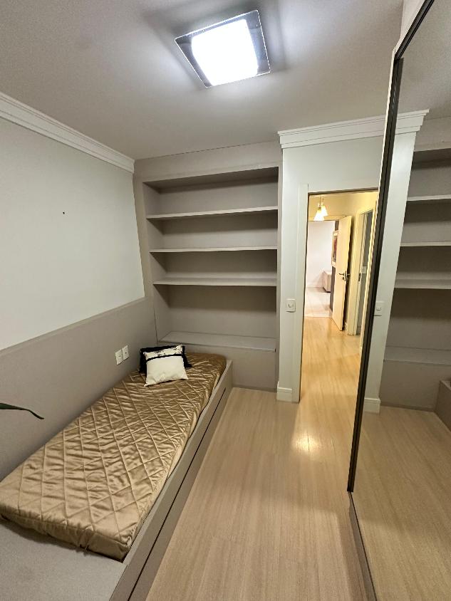 Apartamento à venda com 3 quartos, 97m² - Foto 17