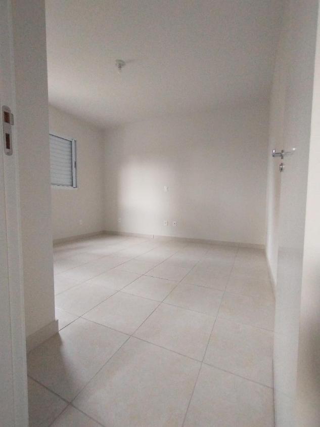 Apartamento à venda com 2 quartos, 69m² - Foto 27