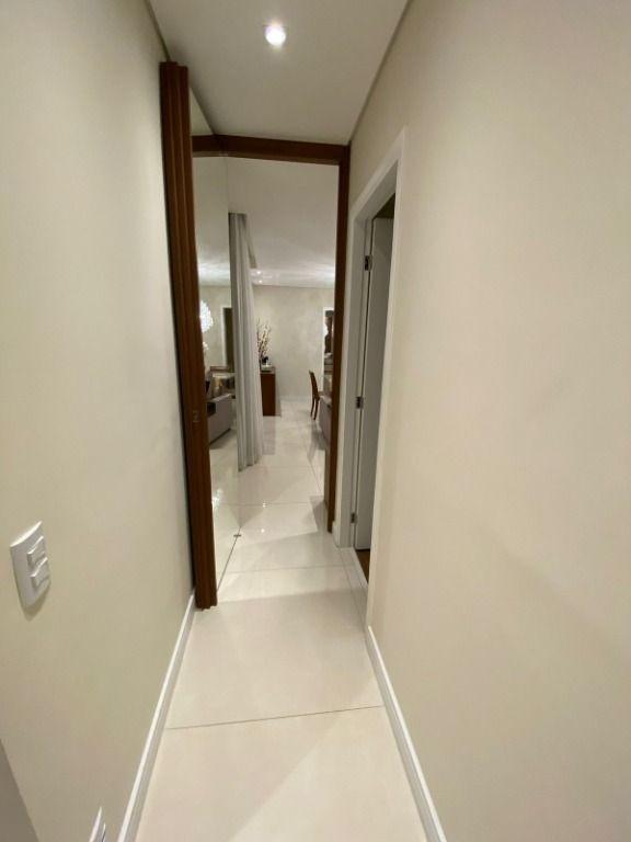 Apartamento à venda com 3 quartos, 92m² - Foto 9