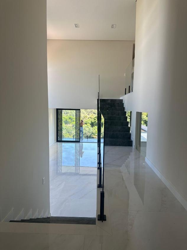 Casa de Condomínio à venda com 4 quartos, 340m² - Foto 25