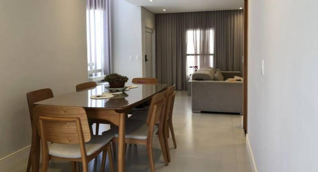 Casa de Condomínio à venda com 3 quartos, 222m² - Foto 4